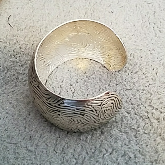 SALE $10 Jewelry bundle necklace and cuff - Picture 3 of 3